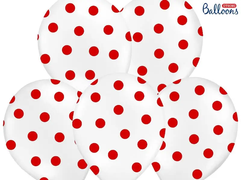 Packung mit 10 weißen Luftballons mit roten runden Mustern