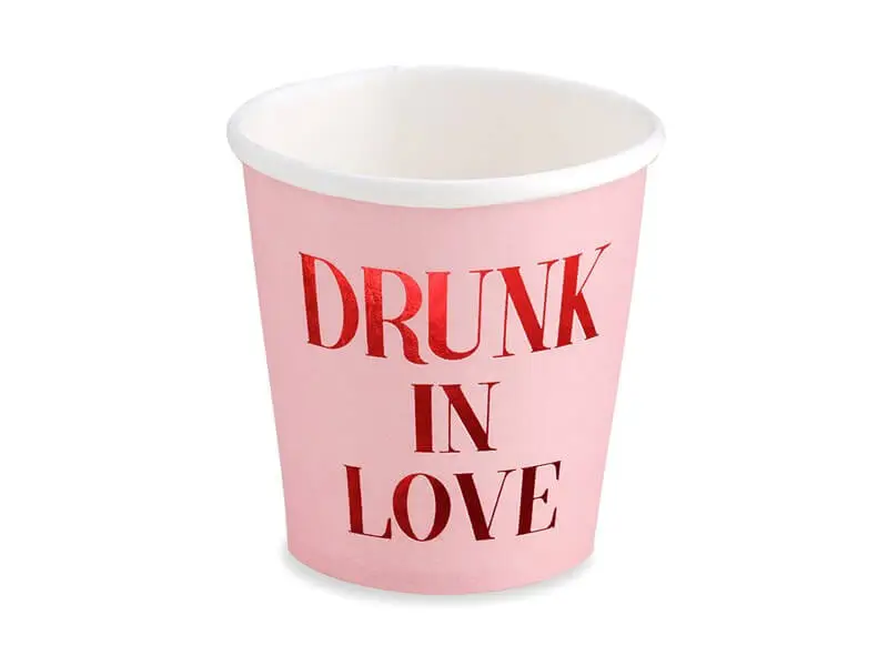 Rosa Papierbecher Drunk in Love (6er-Set)