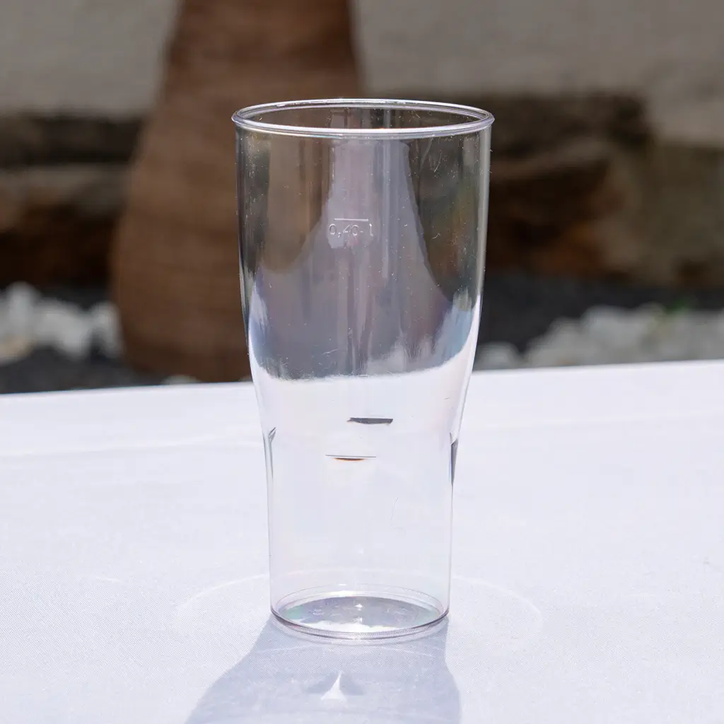 Klares unzerbrechliches Bierglas 50cl