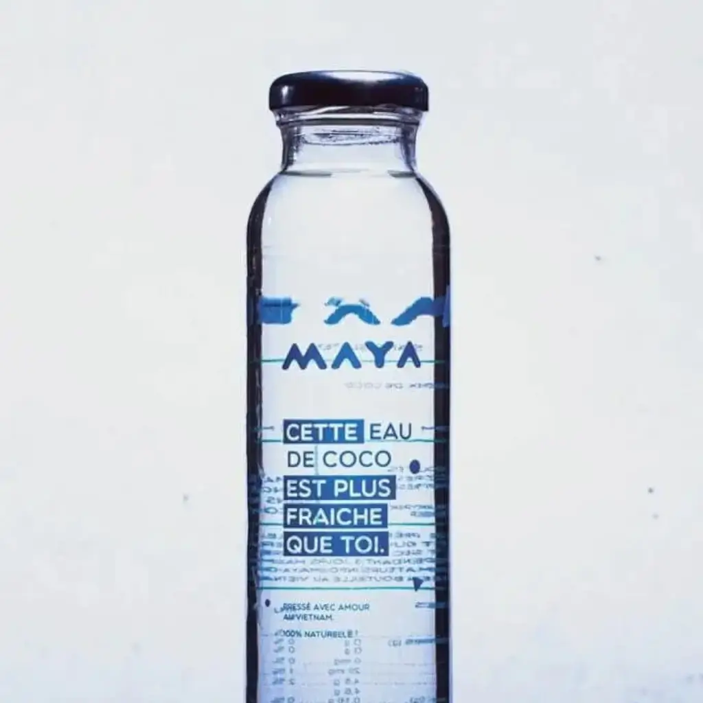 Fruchtsaft-Kokosnuss-Wasser