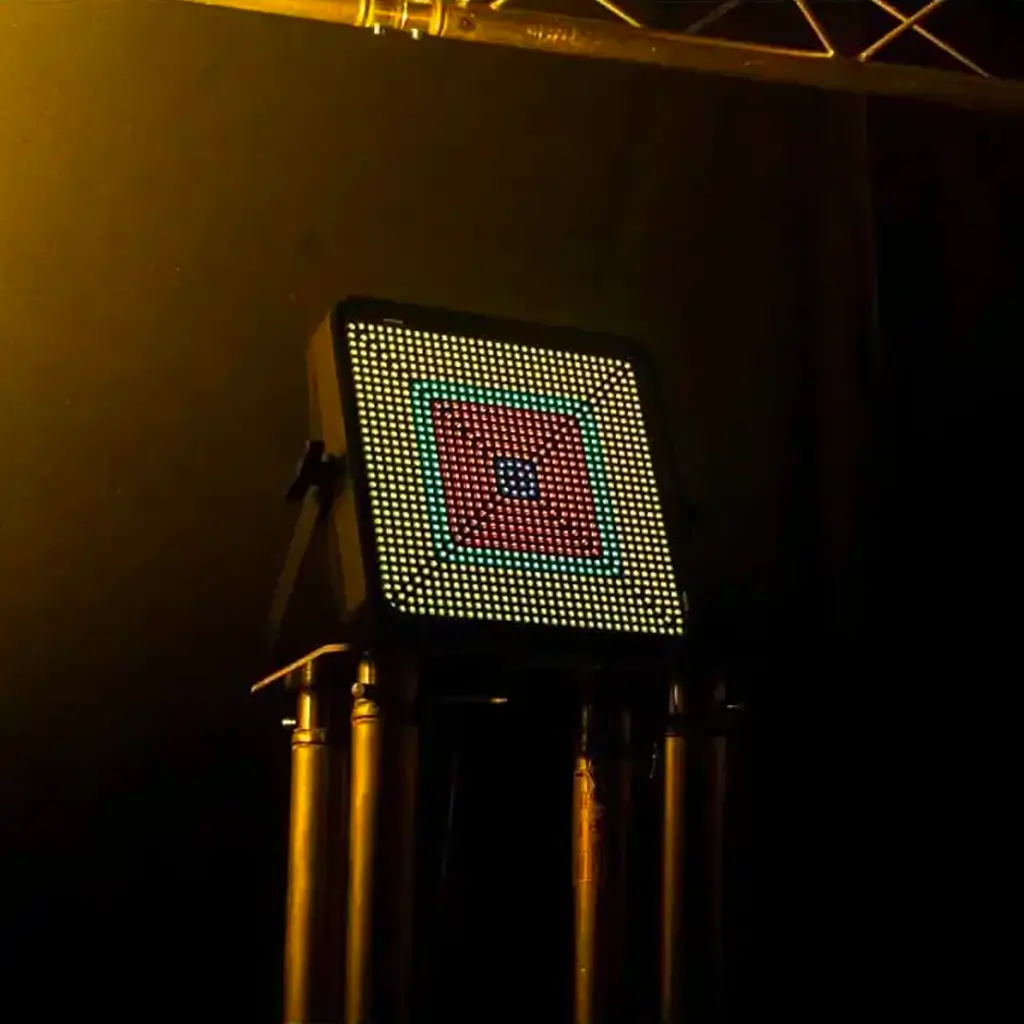 Stroboskop RGBW DMX Hypnotisierender Stil HYPNOTIC