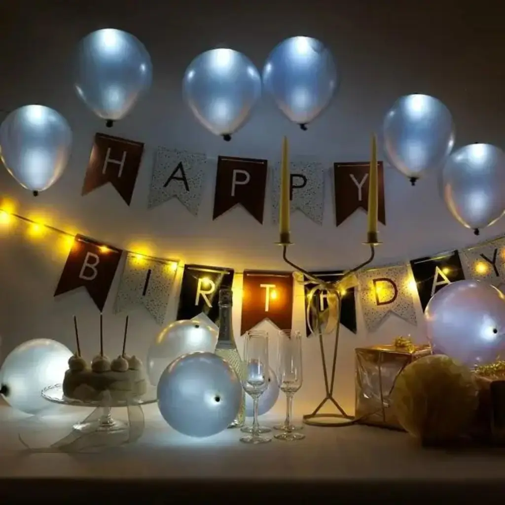 Illooms® LED-Luftballons aus Latex - Silber