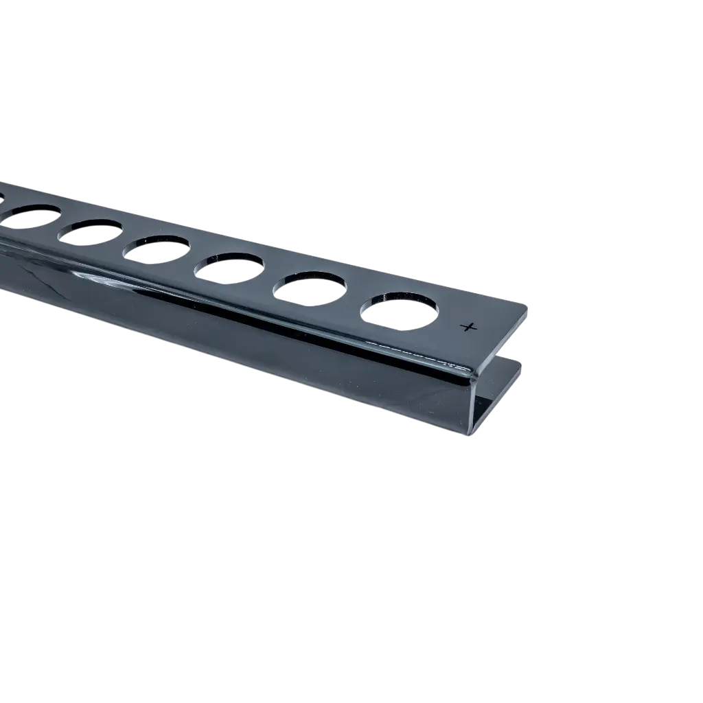 Schwarzes Tablett für Shooter-Glas