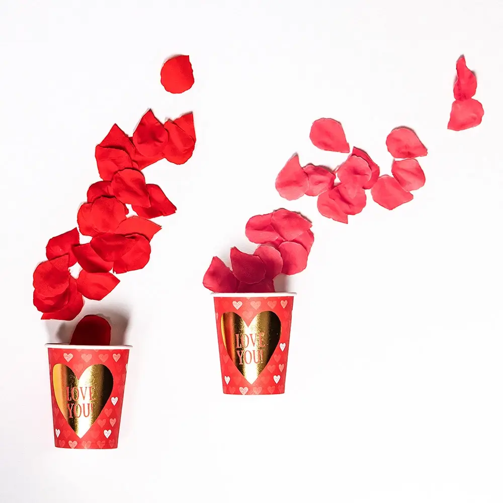 288 Rosenblätter Roses