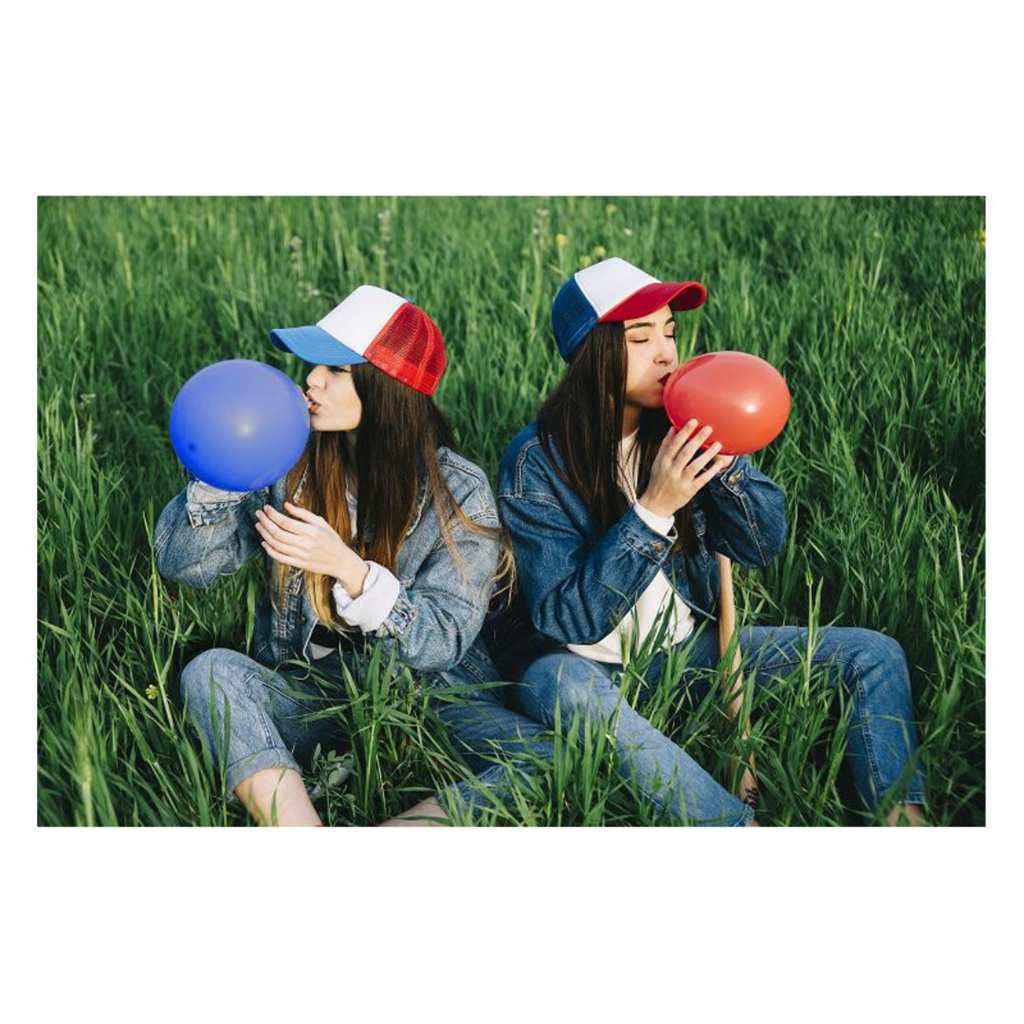 100 Luftballons blau, weiß, rot 30 cm