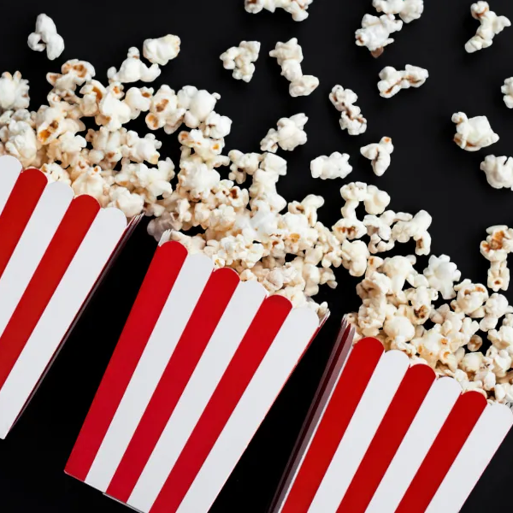 6 rot-weiß gestreifte Popcornschachteln