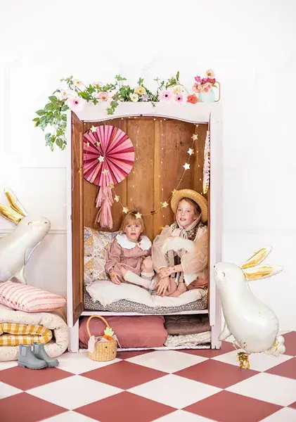 Aluminiumball Hase, 67 x 88 cm